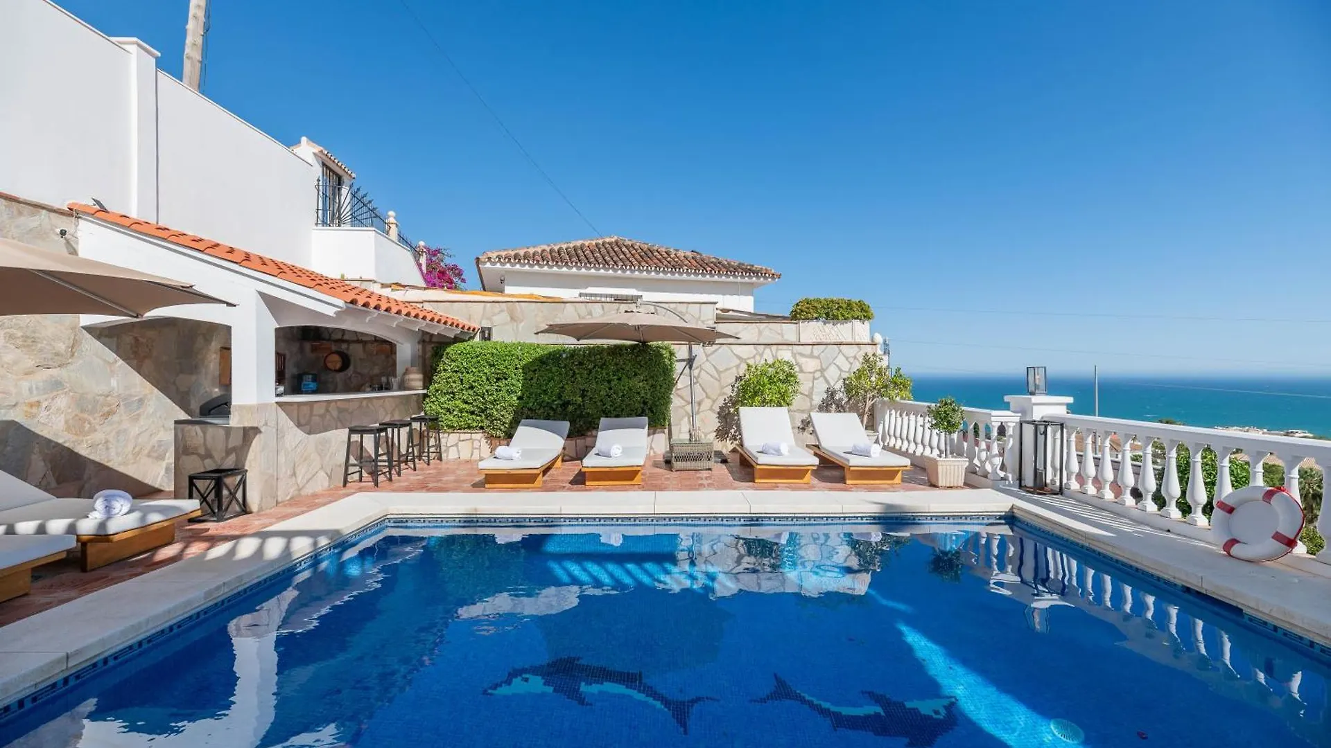 Villa With Sea Views & Heated Pool Benalmadena