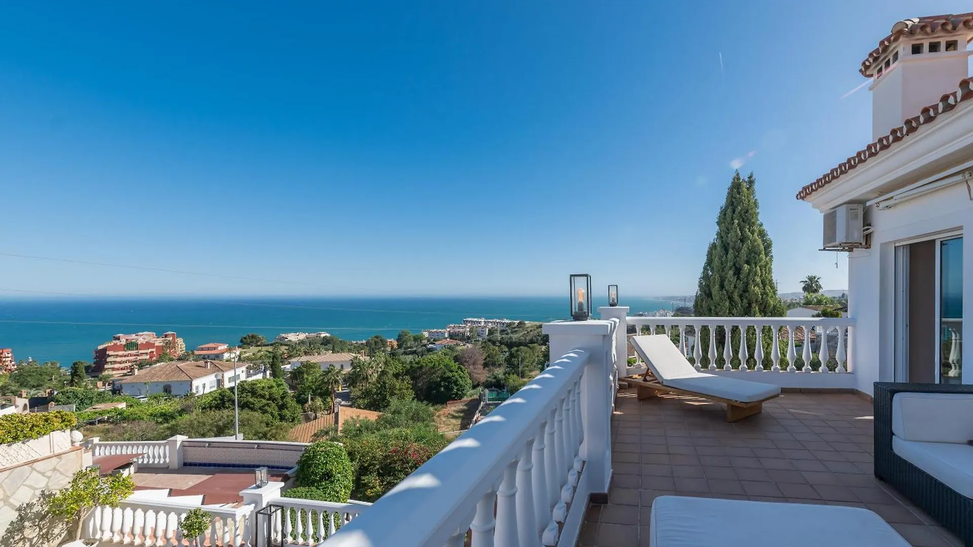 Holiday home Villa With Sea Views & Heated Pool Benalmadena Spain