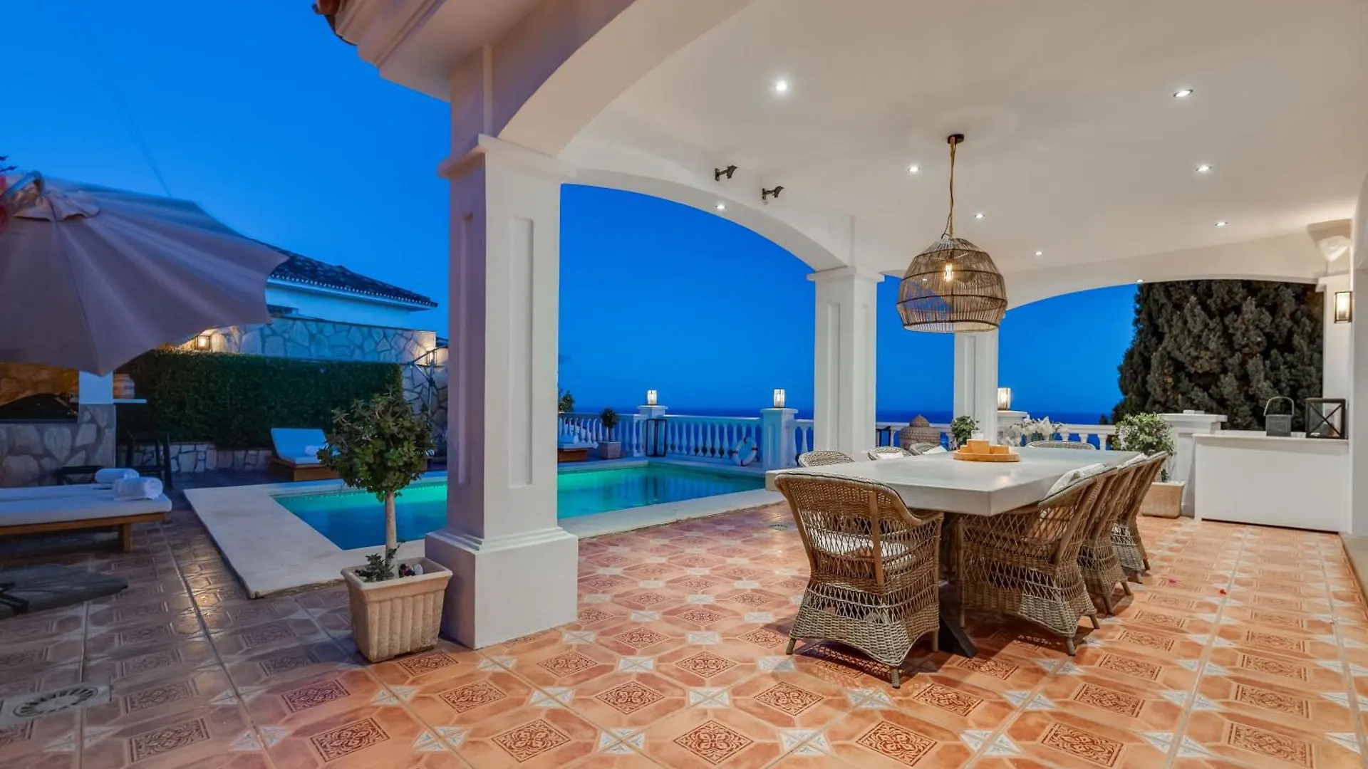 Villa With Sea Views & Heated Pool Benalmadena Holiday home