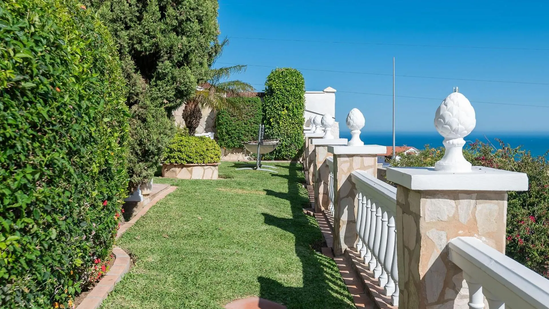 Villa With Sea Views & Heated Pool Benalmadena Holiday home