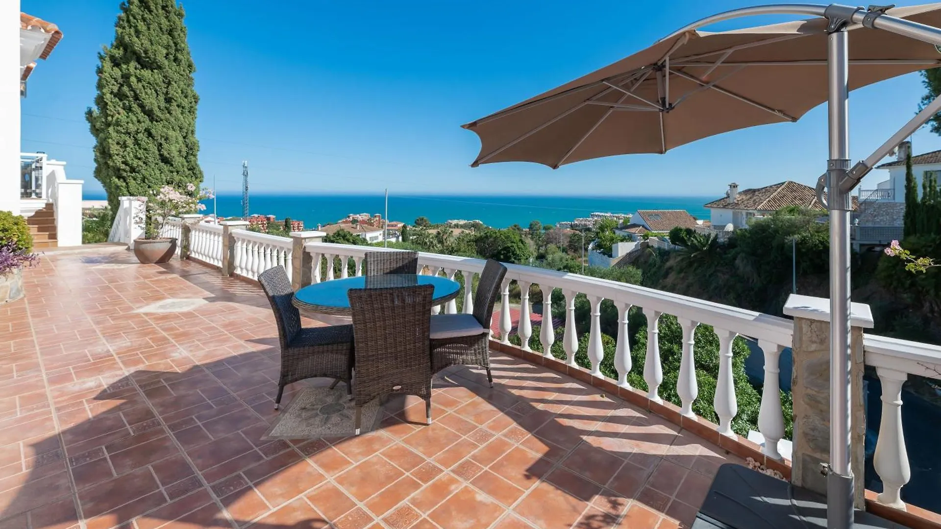 Villa With Sea Views & Heated Pool Benalmadena Holiday home